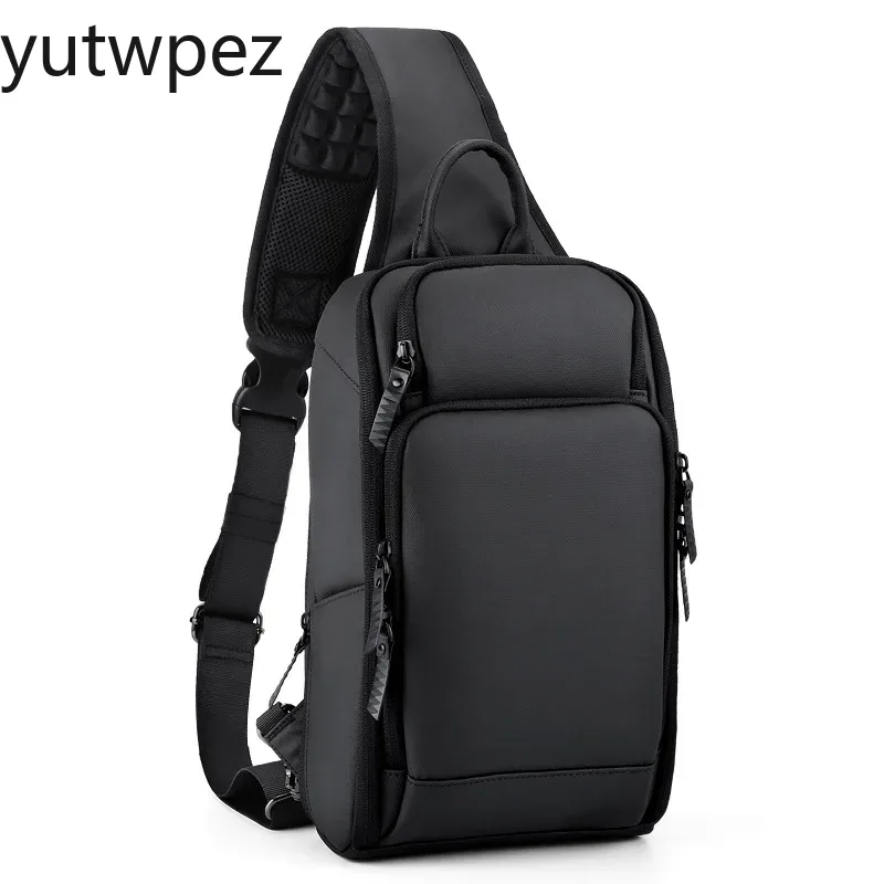 กระเป๋าคาดอกสำหรับกีฬากลางแจ้ง - Outdoor Sport Backpack บทวิจารณ์และราคา